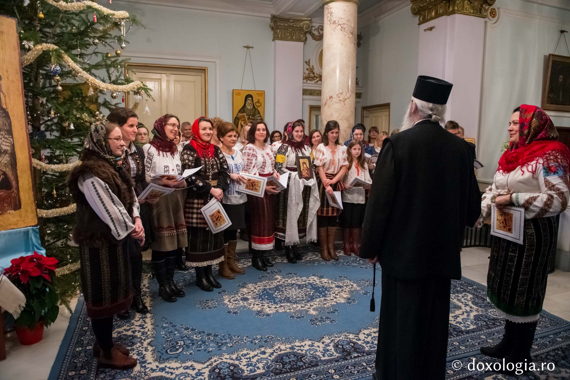 Colindători la Reședința Mitropolitană 2017 – Colectivul Policlinicii Providenţa