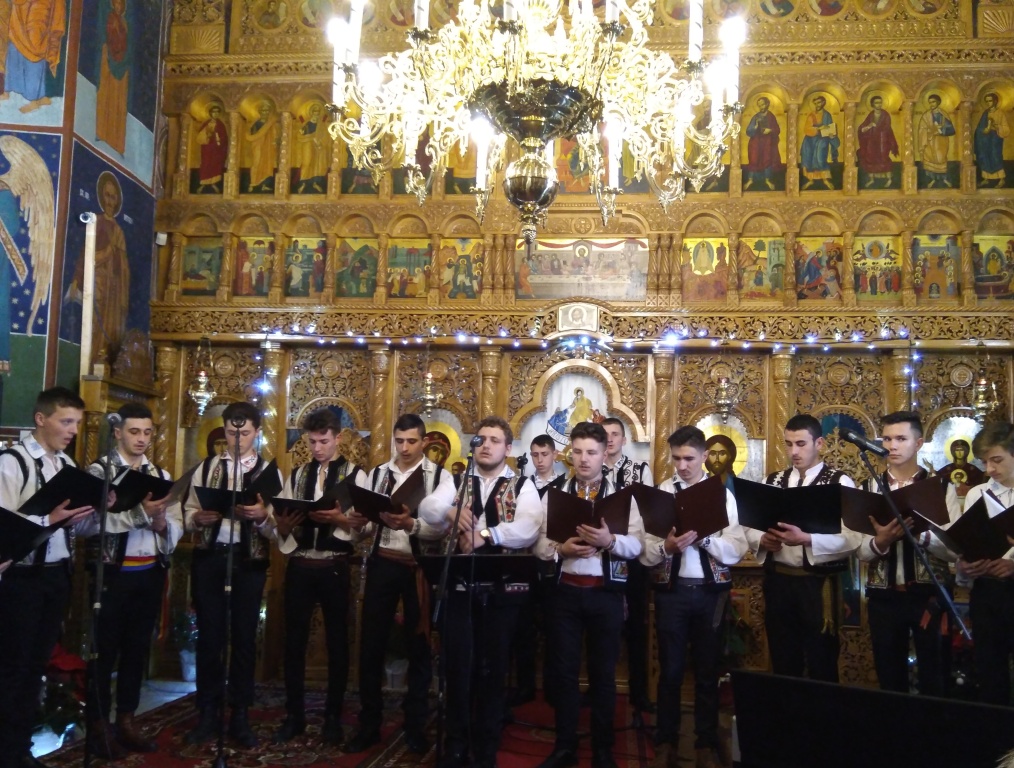 Colindul sfânt şi bun, primit în suflete de moldoveni