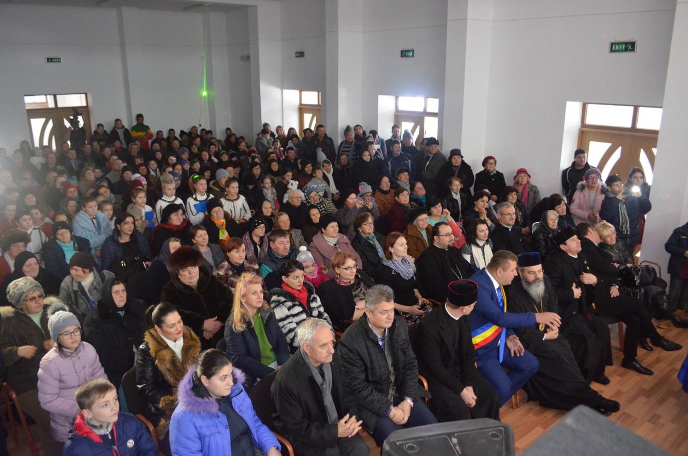 Naşterea Domnului vestită prin colind