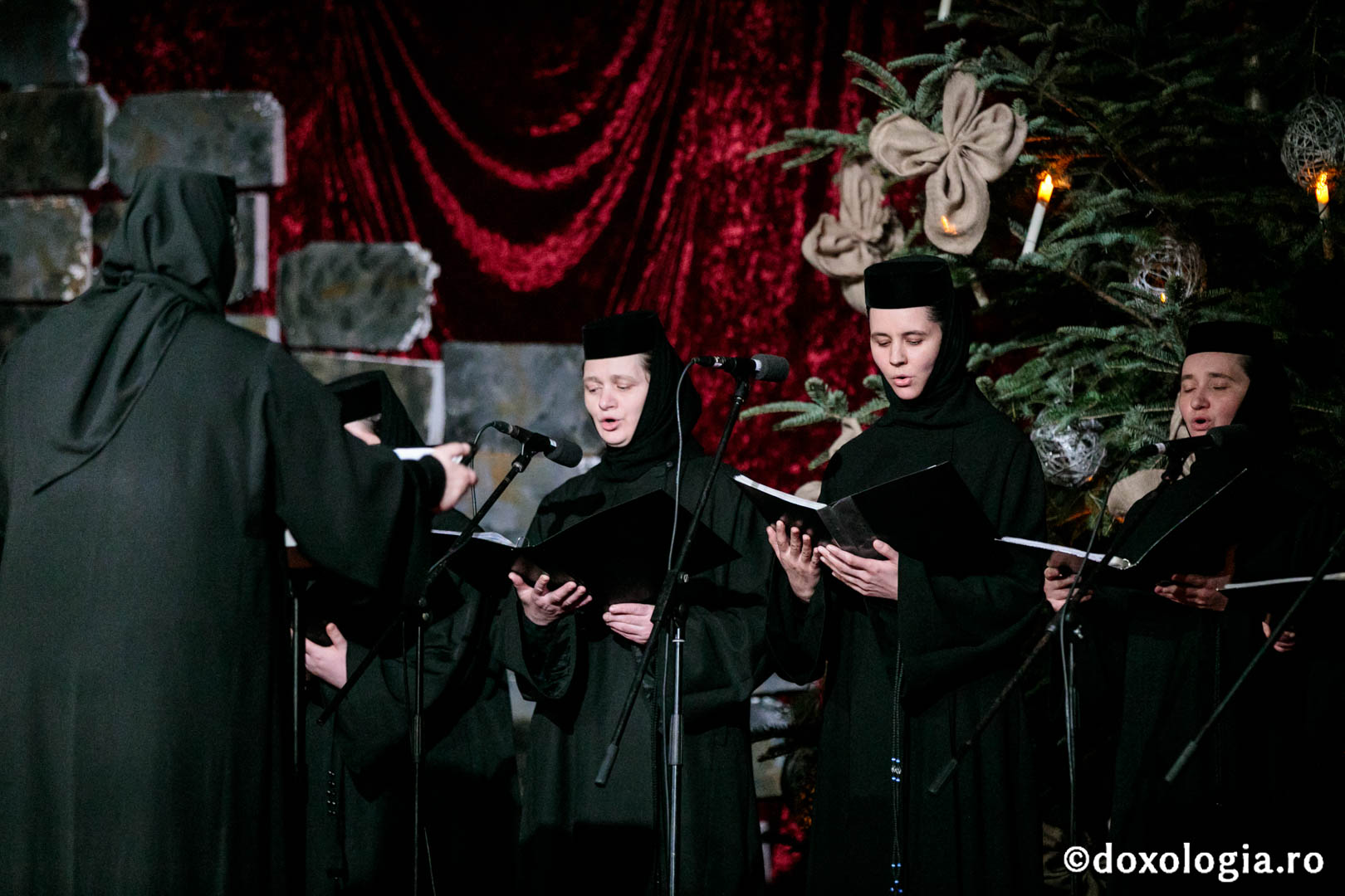 Concertul de colinde al Mitropoliei Moldovei și Bucovinei - încununare a Anului dedicat mărturisitorilor din temnițele comuniste