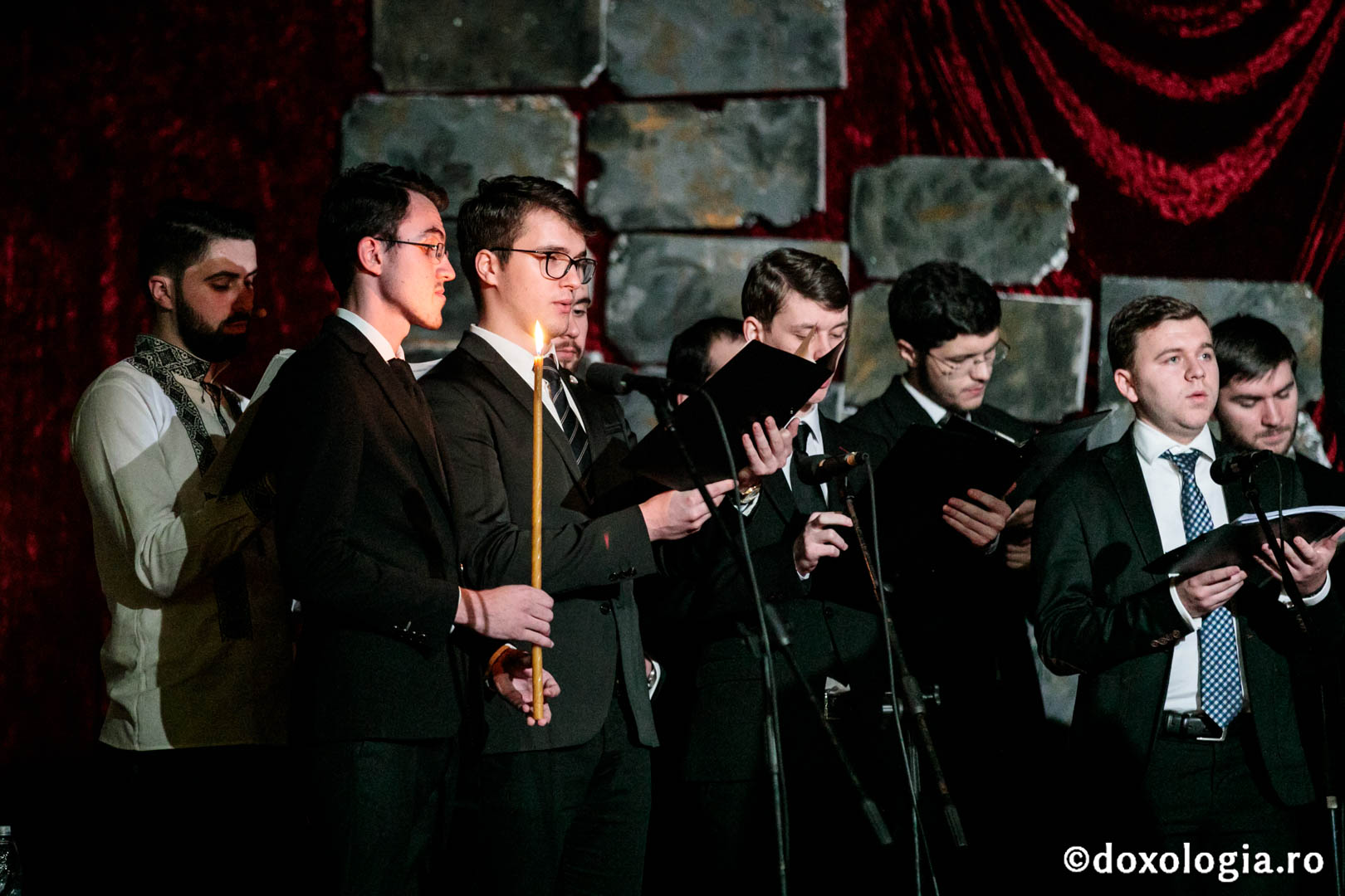 Concertul de colinde al Mitropoliei Moldovei și Bucovinei - încununare a Anului dedicat mărturisitorilor din temnițele comuniste