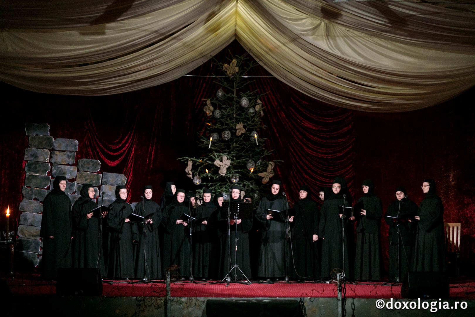 Concertul de colinde al Mitropoliei Moldovei și Bucovinei - încununare a Anului dedicat mărturisitorilor din temnițele comuniste
