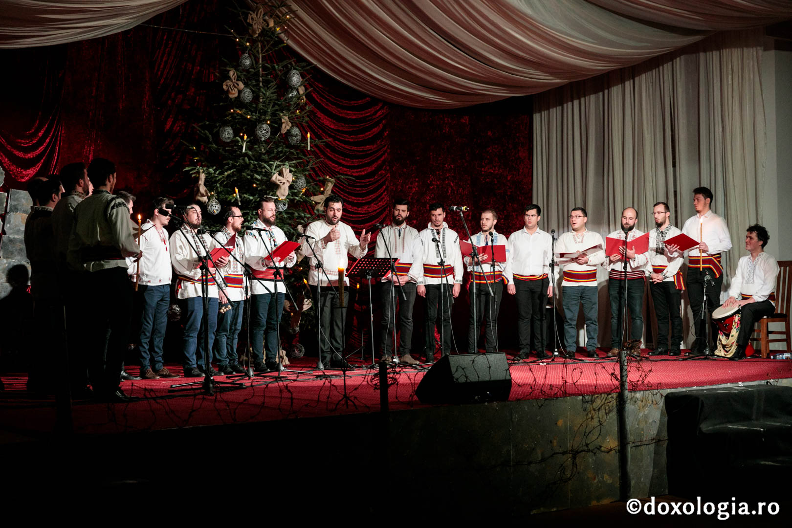 Concertul de colinde al Mitropoliei Moldovei și Bucovinei - încununare a Anului dedicat mărturisitorilor din temnițele comuniste