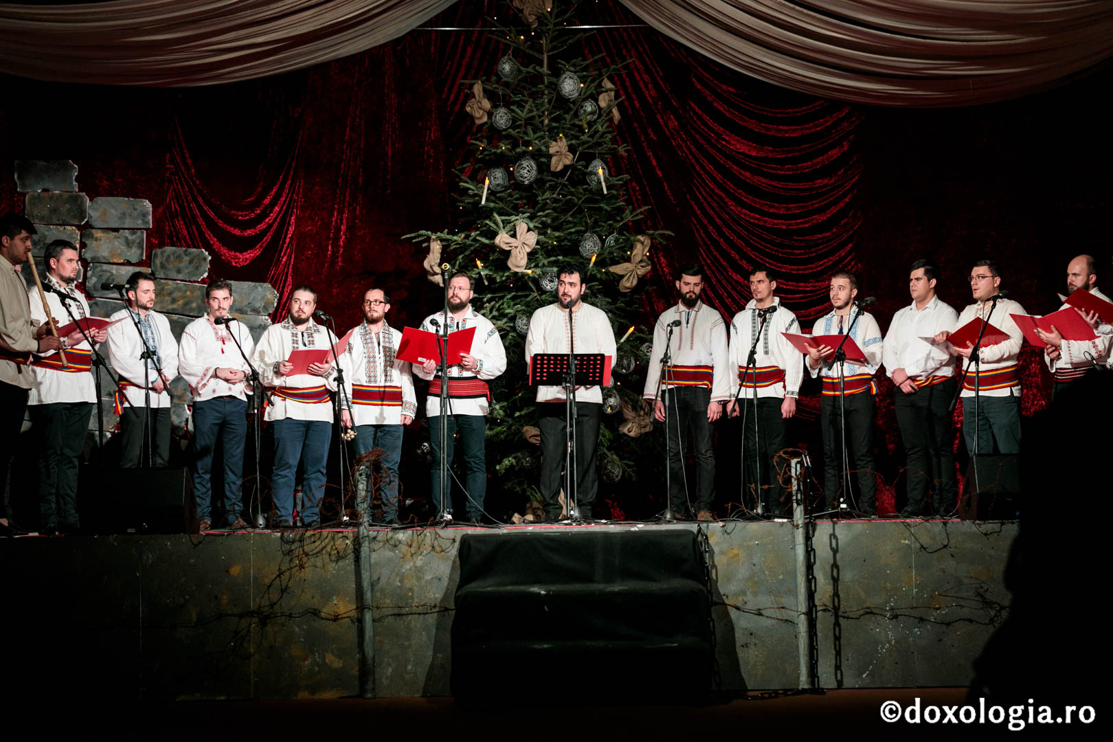 Concertul de colinde al Mitropoliei Moldovei și Bucovinei - încununare a Anului dedicat mărturisitorilor din temnițele comuniste