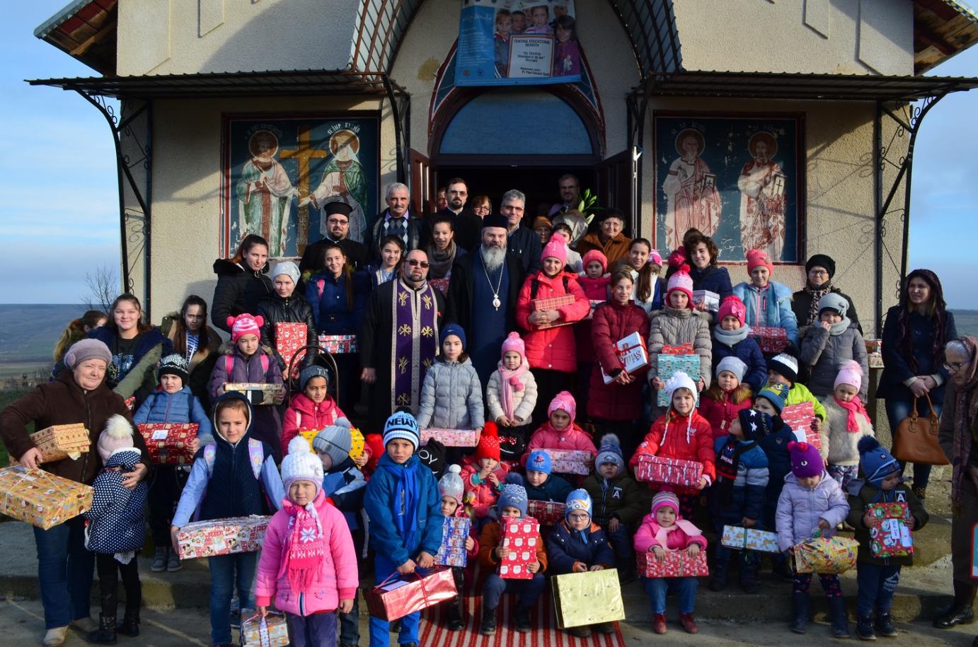 „Cutia de cadouri pentru Moş Crăciun“, în Eparhia Huşilor