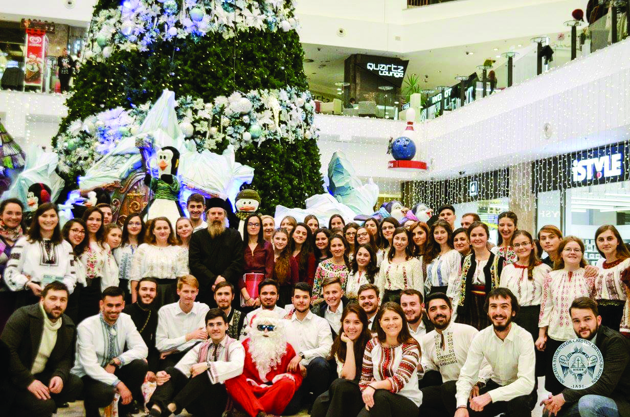Concert caritabil de colinde la Palas Mall, organizat de ASCOR Iaşi