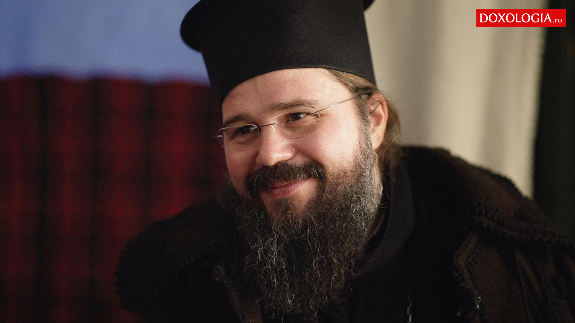 (Video) Episcopul care vine din țara lui Moș Crăciun