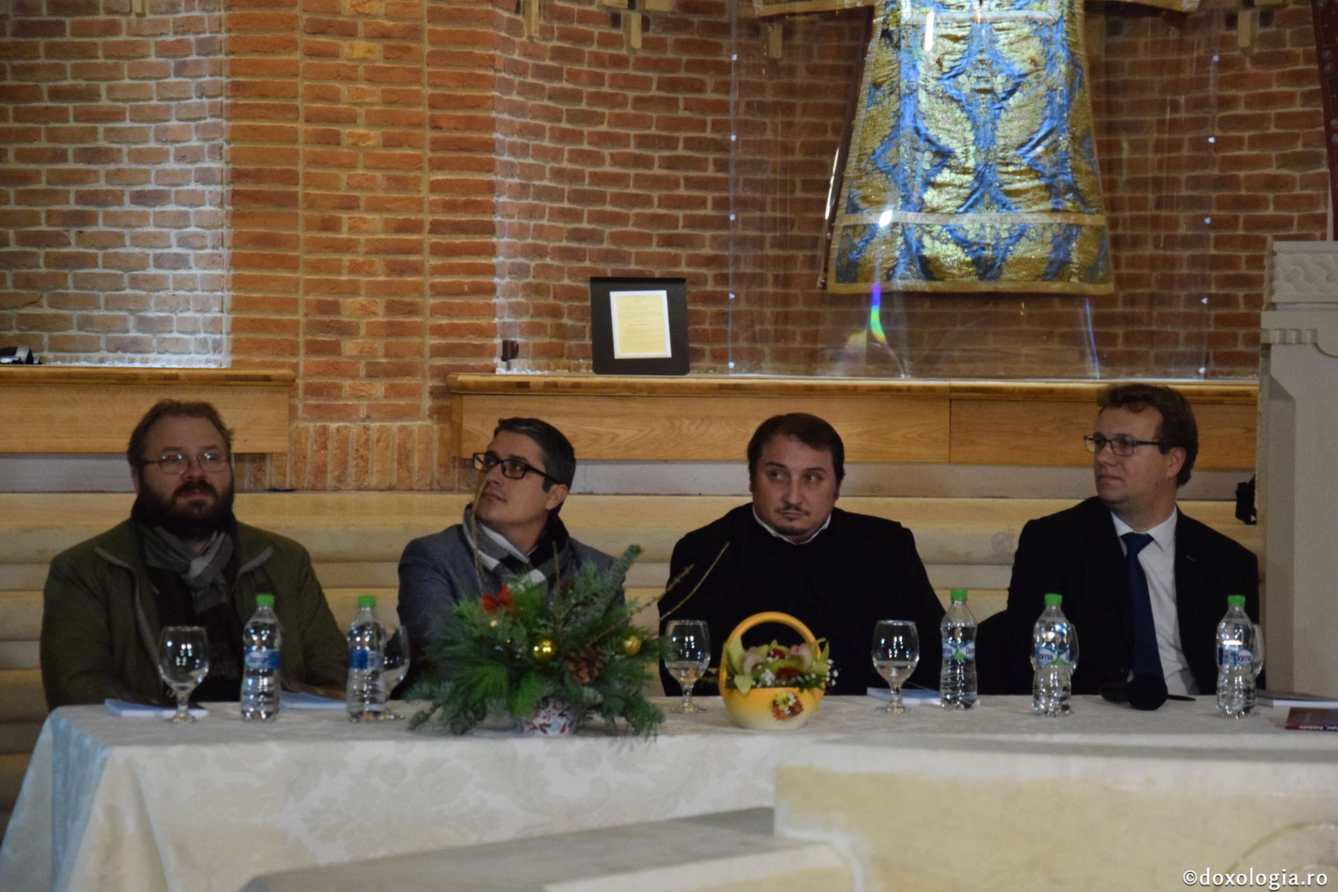 Foto: Ioana Stoian Lansare de carte despre clerici şi mireni mărturisitori din Arhiepiscopia Iașilor