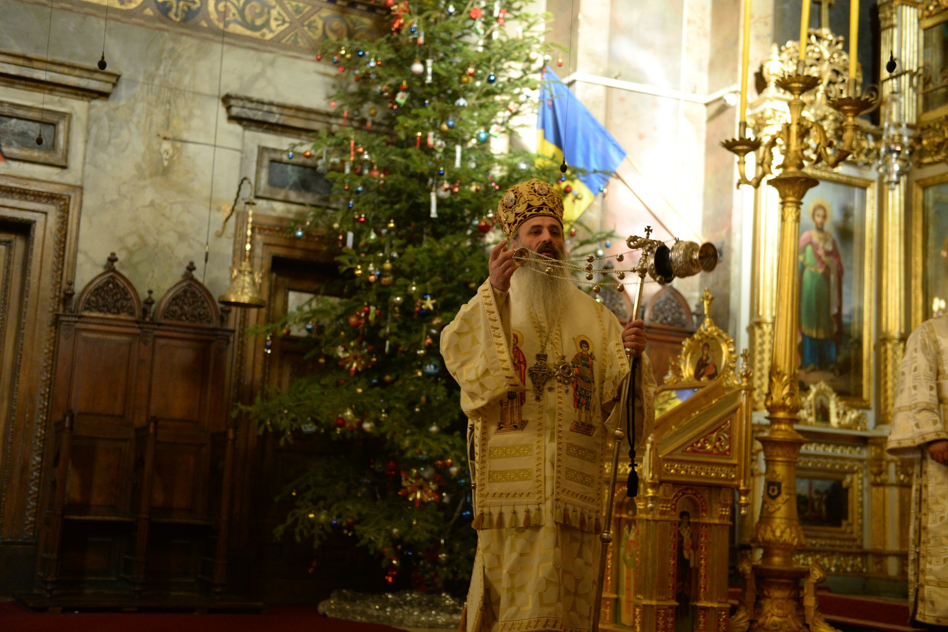 IPS Mitropolit Teofan: „Peştera Betleemului se defineşte prin simplitate, prin bunătate, prin onestitate, prin rugăciune”