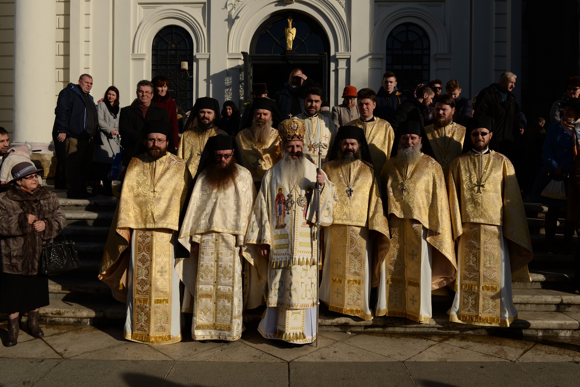 IPS Mitropolit Teofan: „Peştera Betleemului se defineşte prin simplitate, prin bunătate, prin onestitate, prin rugăciune”