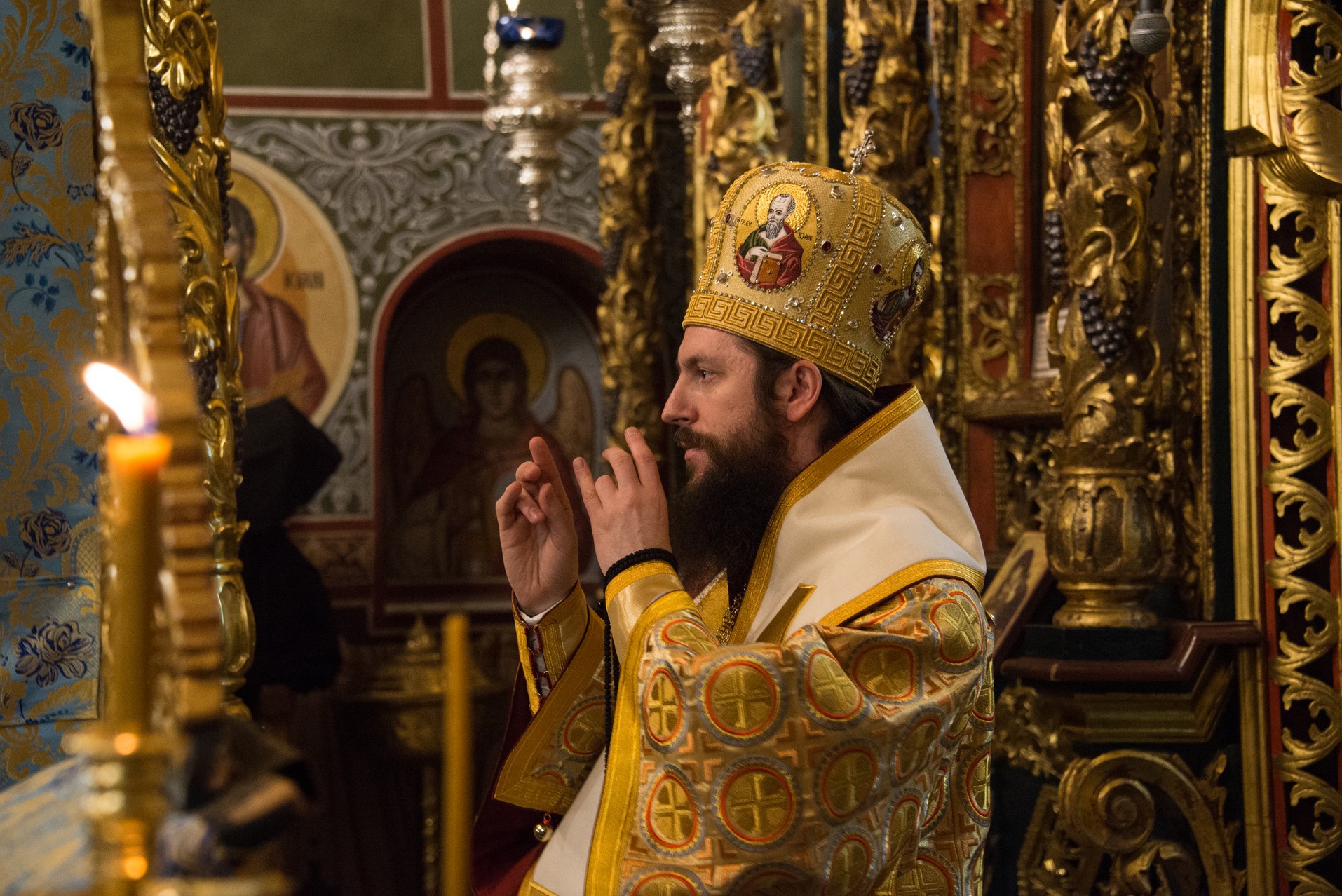 PS Damaschin Dorneanul, la Mănăstirea Putna: „Dacă Biserica nu va fi mărturisitoare până la sfârșit, înseamnă că aproape este sfârșitul”