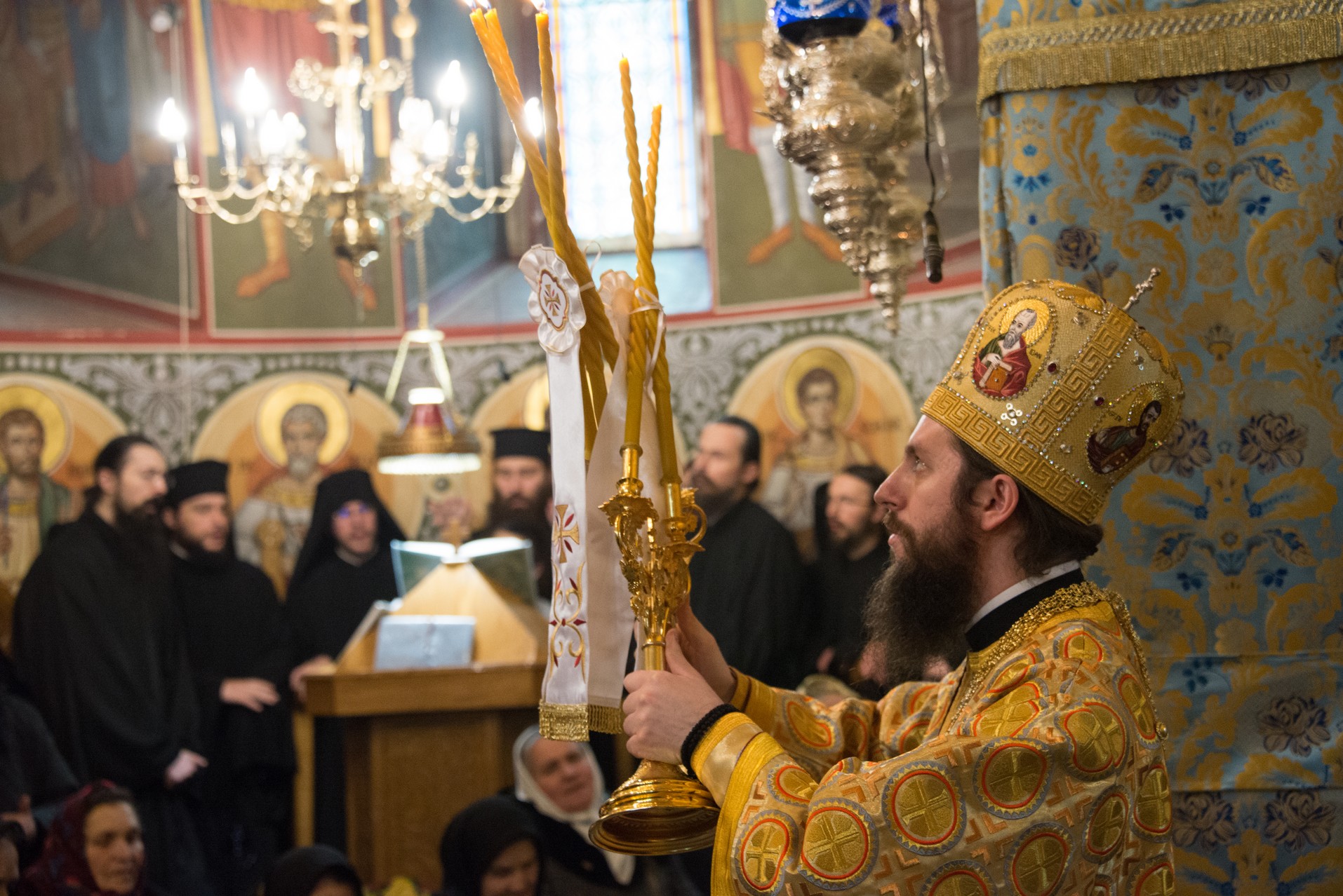 PS Damaschin Dorneanul, la Mănăstirea Putna: „Dacă Biserica nu va fi mărturisitoare până la sfârșit, înseamnă că aproape este sfârșitul”