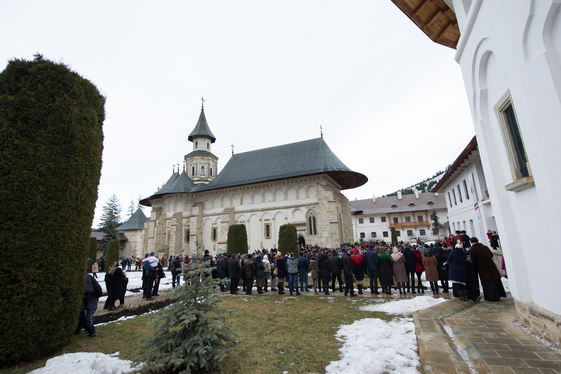 PS Damaschin Dorneanul, la Mănăstirea Putna: „Dacă Biserica nu va fi mărturisitoare până la sfârșit, înseamnă că aproape este sfârșitul”