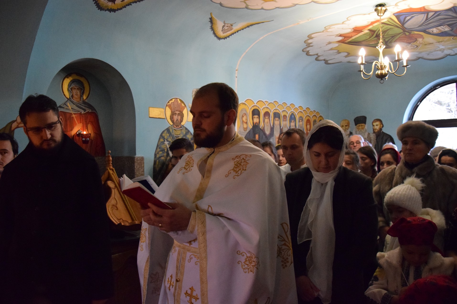 IPS Mitropolit Teofan a slujit Sfânta Liturghie la Capela Maternității „Elena Doamna” din Iași IPS Mitropolit Teofan a slujit Sfânta Liturghie la Capela Maternității „Elena Doamna” din Iași