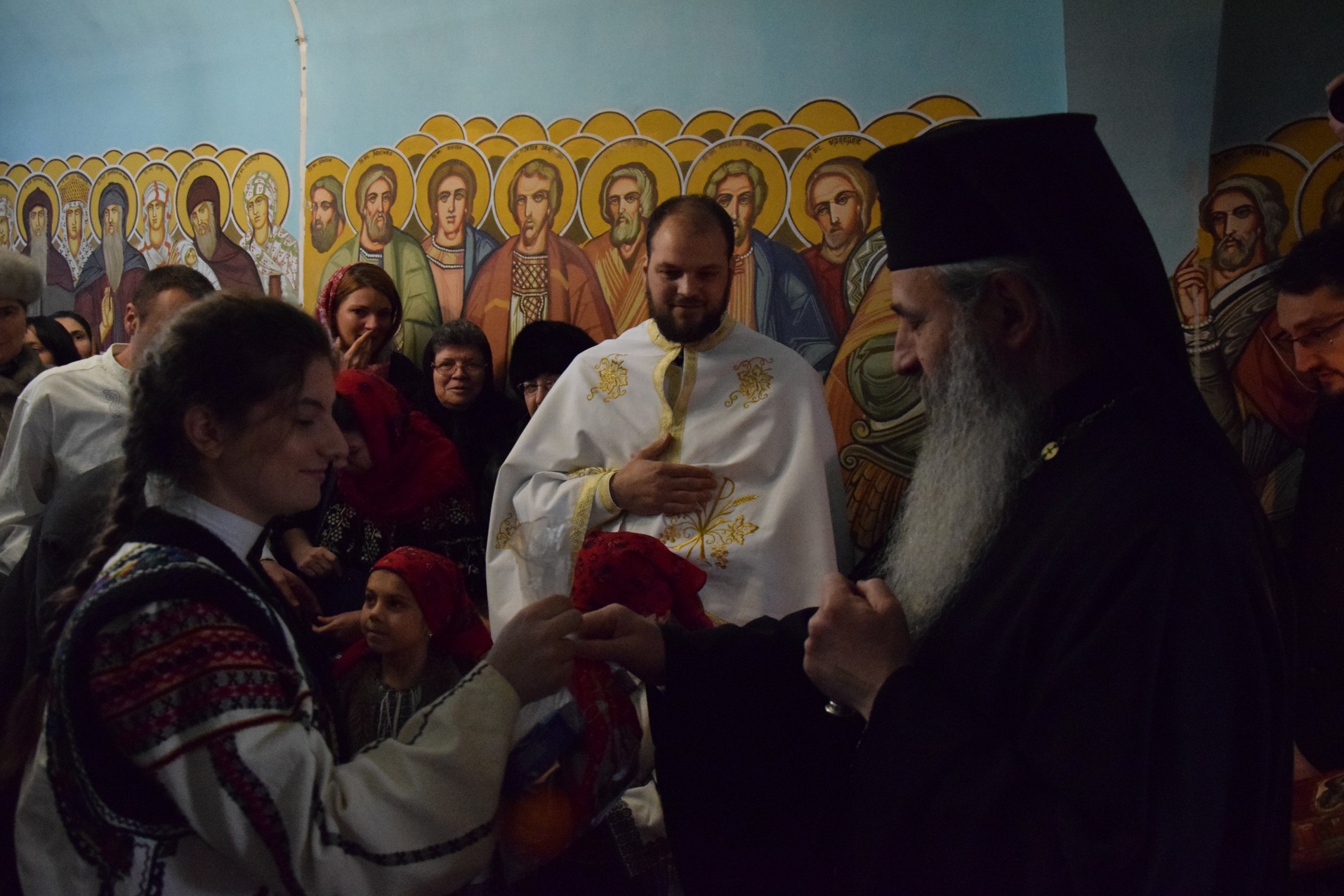 IPS Mitropolit Teofan a slujit Sfânta Liturghie la Capela Maternității „Elena Doamna” din Iași IPS Mitropolit Teofan a slujit Sfânta Liturghie la Capela Maternității „Elena Doamna” din Iași