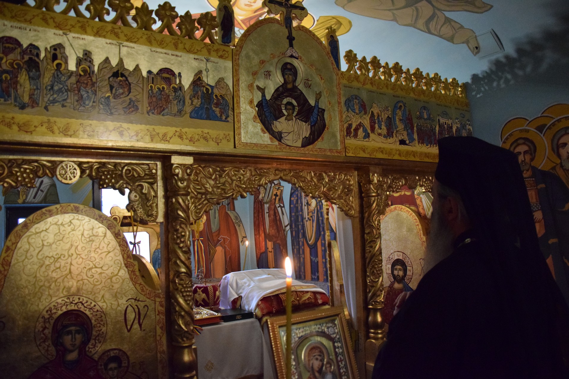 IPS Mitropolit Teofan a slujit Sfânta Liturghie la Capela Maternității „Elena Doamna” din Iași IPS Mitropolit Teofan a slujit Sfânta Liturghie la Capela Maternității „Elena Doamna” din Iași