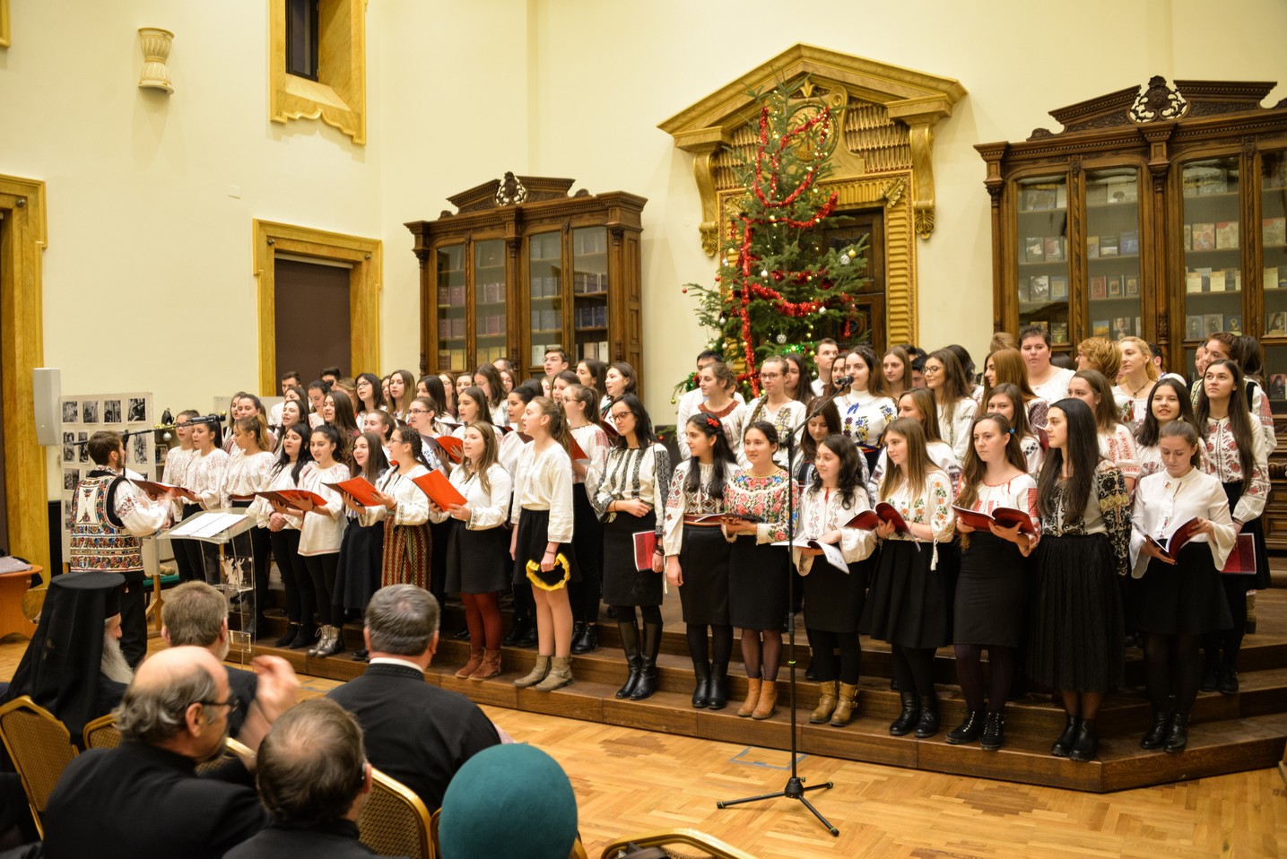 IPS Mitropolit Teofan: „Se încheie anul dedicat mărturisitorilor de altă dată, începe anul mărturisitorilor de acum!”