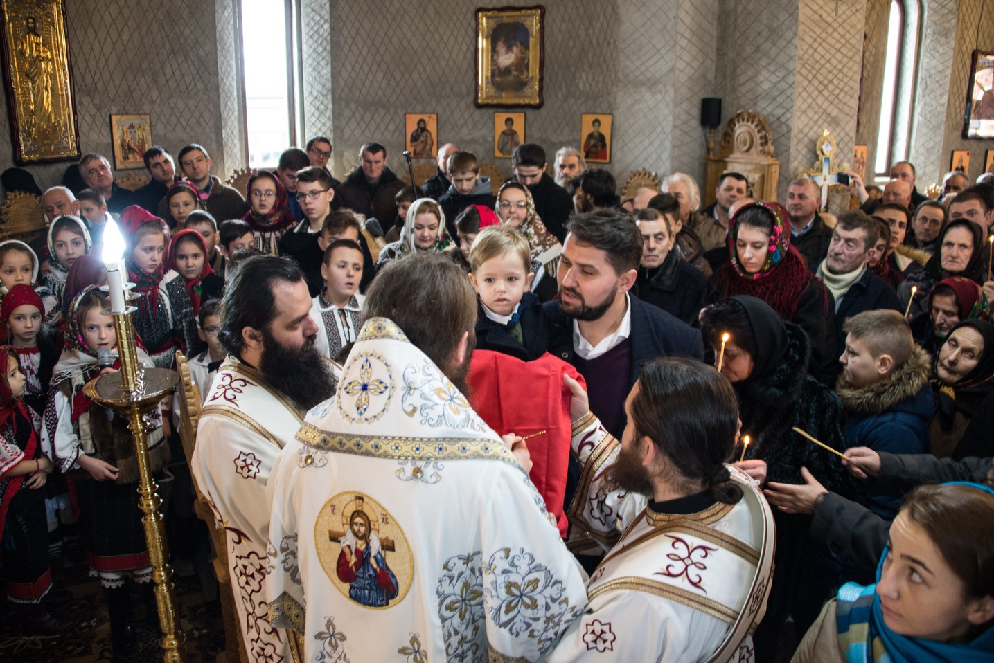 PS Damaschin Dorneanul, la Vicovu de Sus: „Biserica cea vie ține biserica de zid, nu invers”