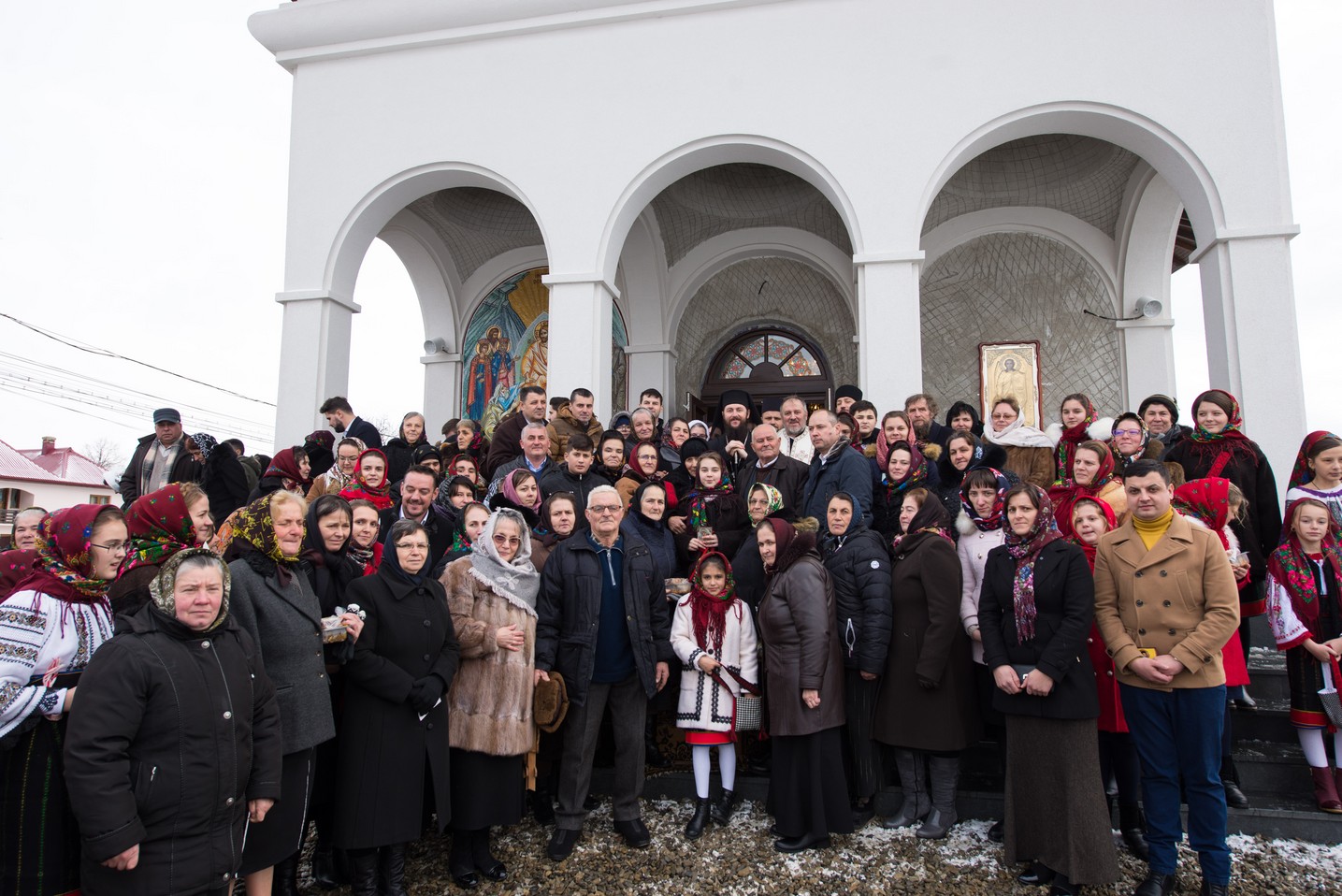 PS Damaschin Dorneanul, la Vicovu de Sus: „Biserica cea vie ține biserica de zid, nu invers”