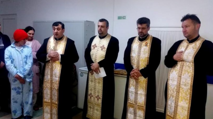 Sfântul Ierarh Spiridon, cinstit în Eparhia Romanului şi Bacăului Sfântul Ierarh Spiridon, cinstit în Eparhia Romanului şi Bacăului