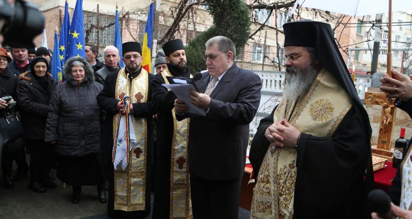 Sediul Casei de Ajutor Reciproc a Pensionarilor Bârlad, sfinţit de PS Ignatie