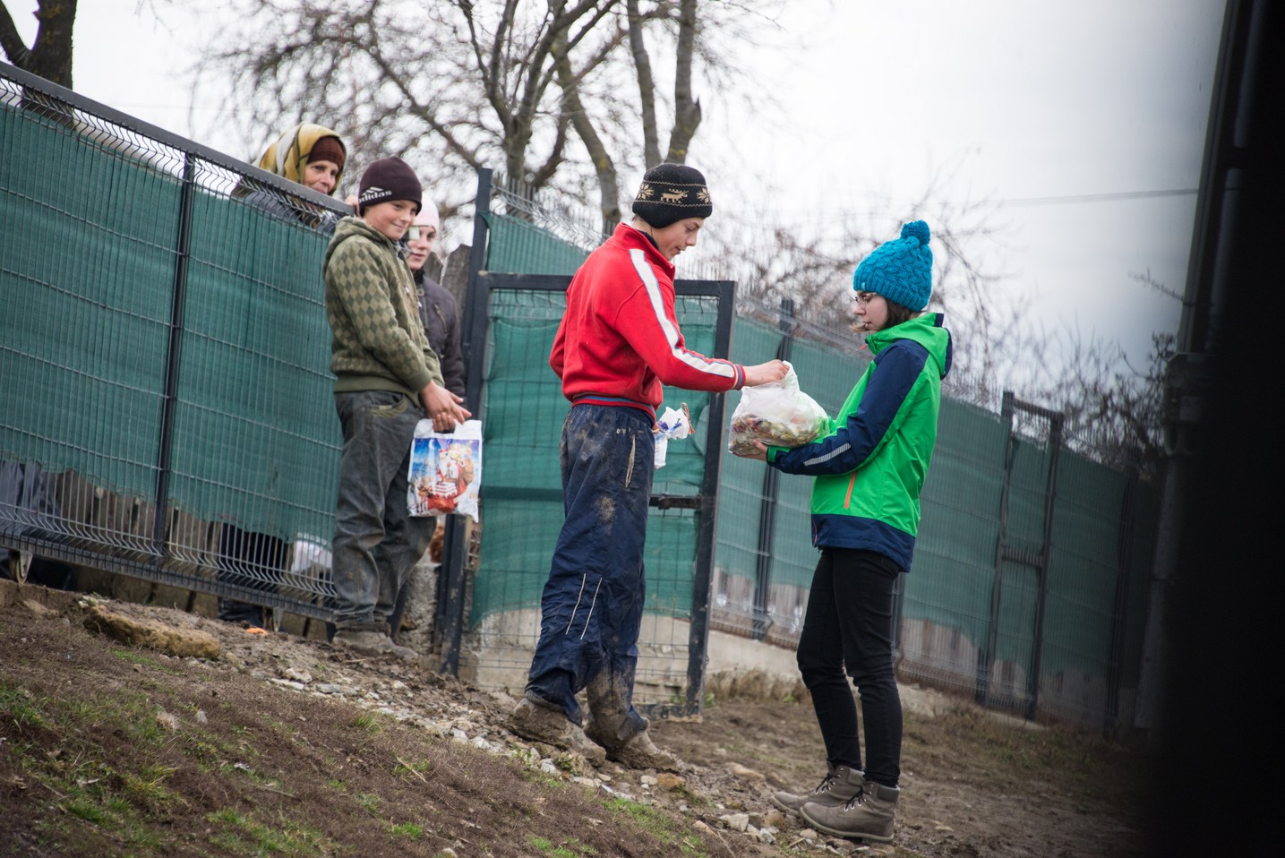 Activitate caritabilă de amploare în Parohia Runcu-Țibana: „Te ajuți pe tine dacă ajuți pe altcineva”