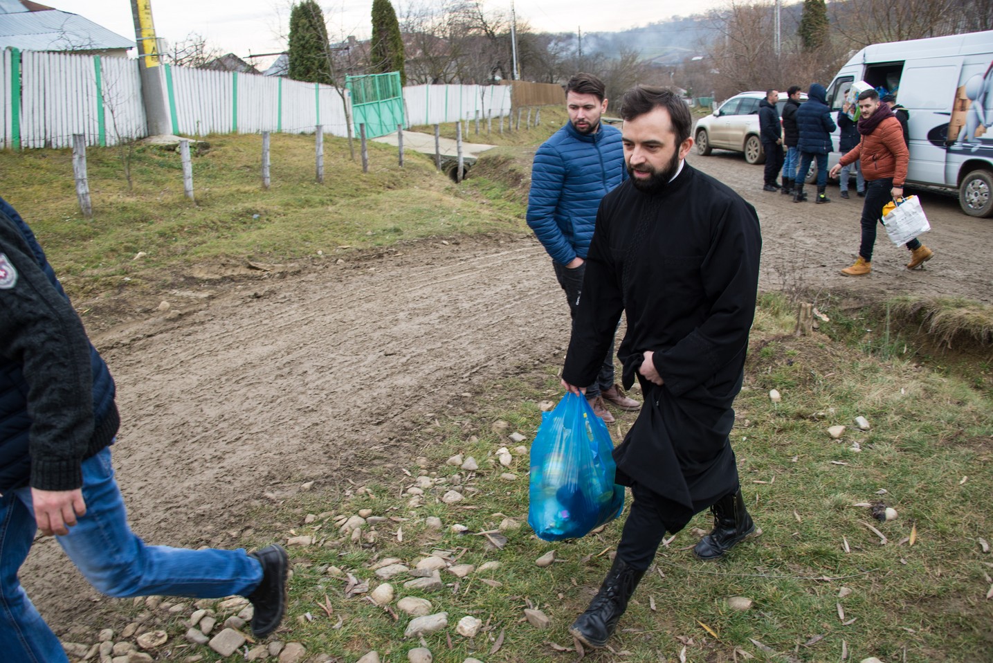 Activitate caritabilă de amploare în Parohia Runcu-Țibana: „Te ajuți pe tine dacă ajuți pe altcineva”