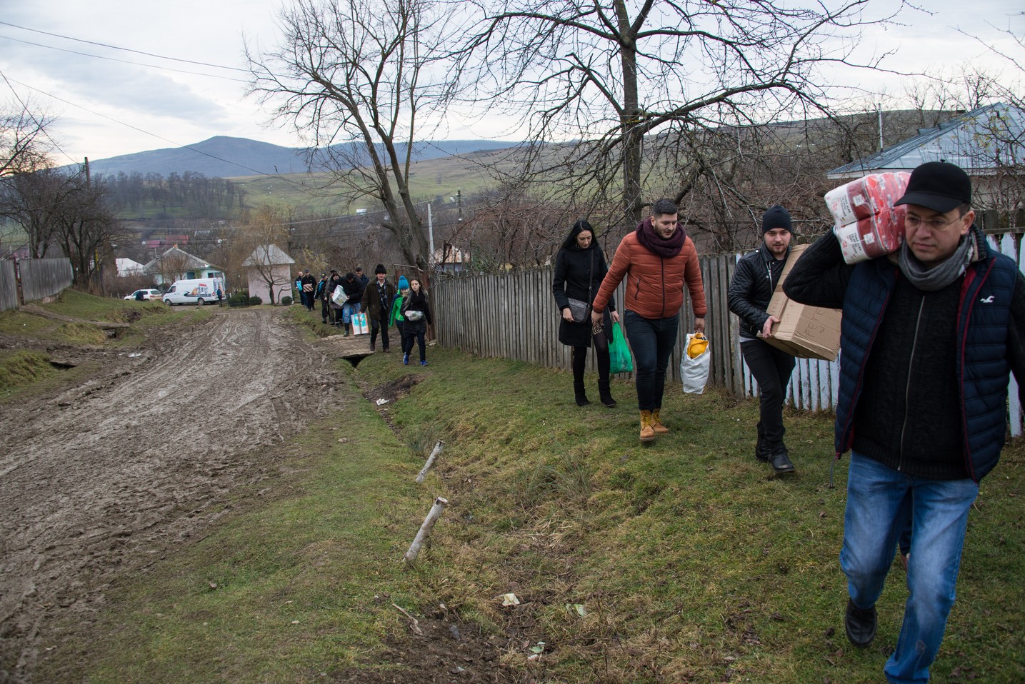 Activitate caritabilă de amploare în Parohia Runcu-Țibana: „Te ajuți pe tine dacă ajuți pe altcineva”