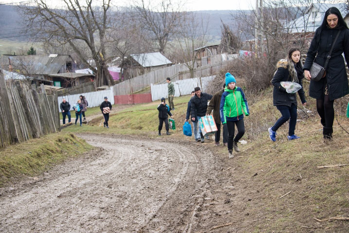 Activitate caritabilă de amploare în Parohia Runcu-Țibana: „Te ajuți pe tine dacă ajuți pe altcineva”