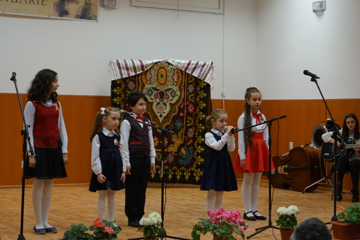 „Zilele Eminescu“ au debutat la Vorona