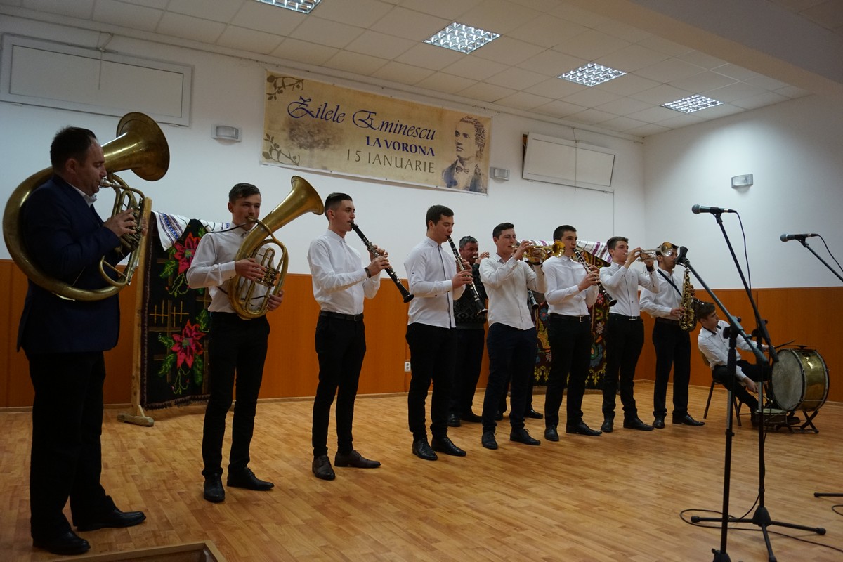 „Zilele Eminescu“ au debutat la Vorona