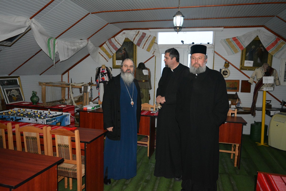 Liturghie arhierească în oraşul Negreşti, judeţul Vaslui