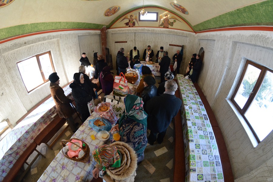 Foto: Constantin Ciofu Biserica din Rediu şi-a cinstit ocrotitorul