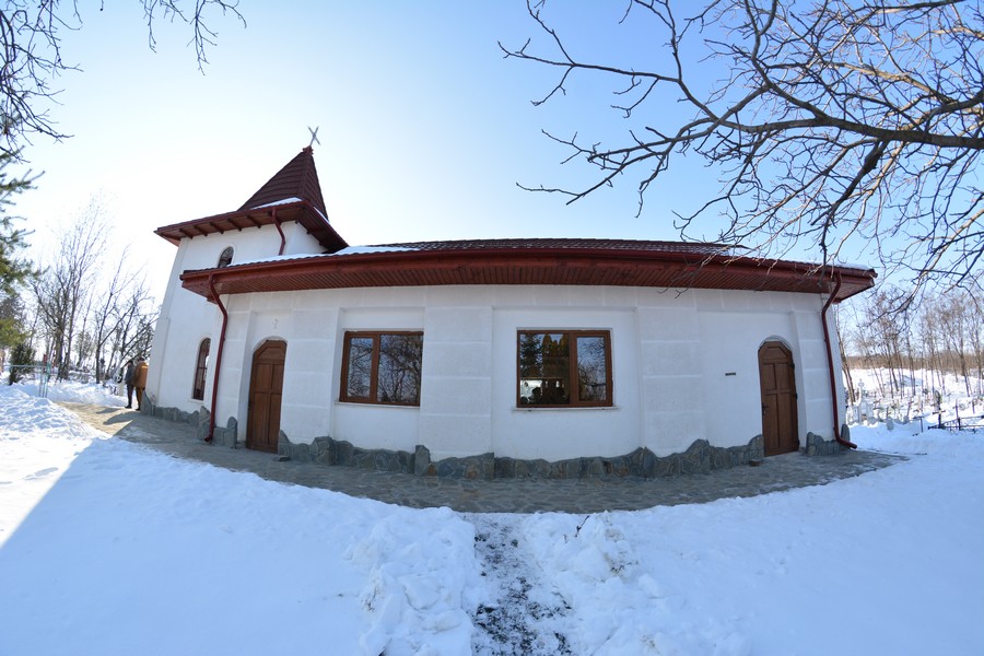 Foto: Constantin Ciofu Biserica din Rediu şi-a cinstit ocrotitorul