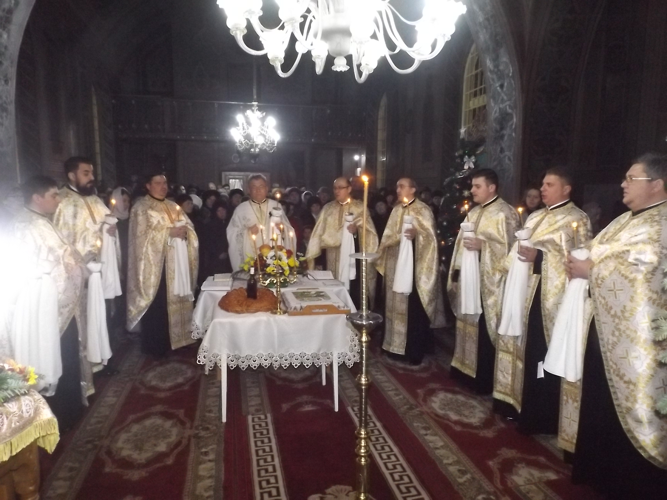 Hram în Parohia Racova, Protopopiatul Buhuşi