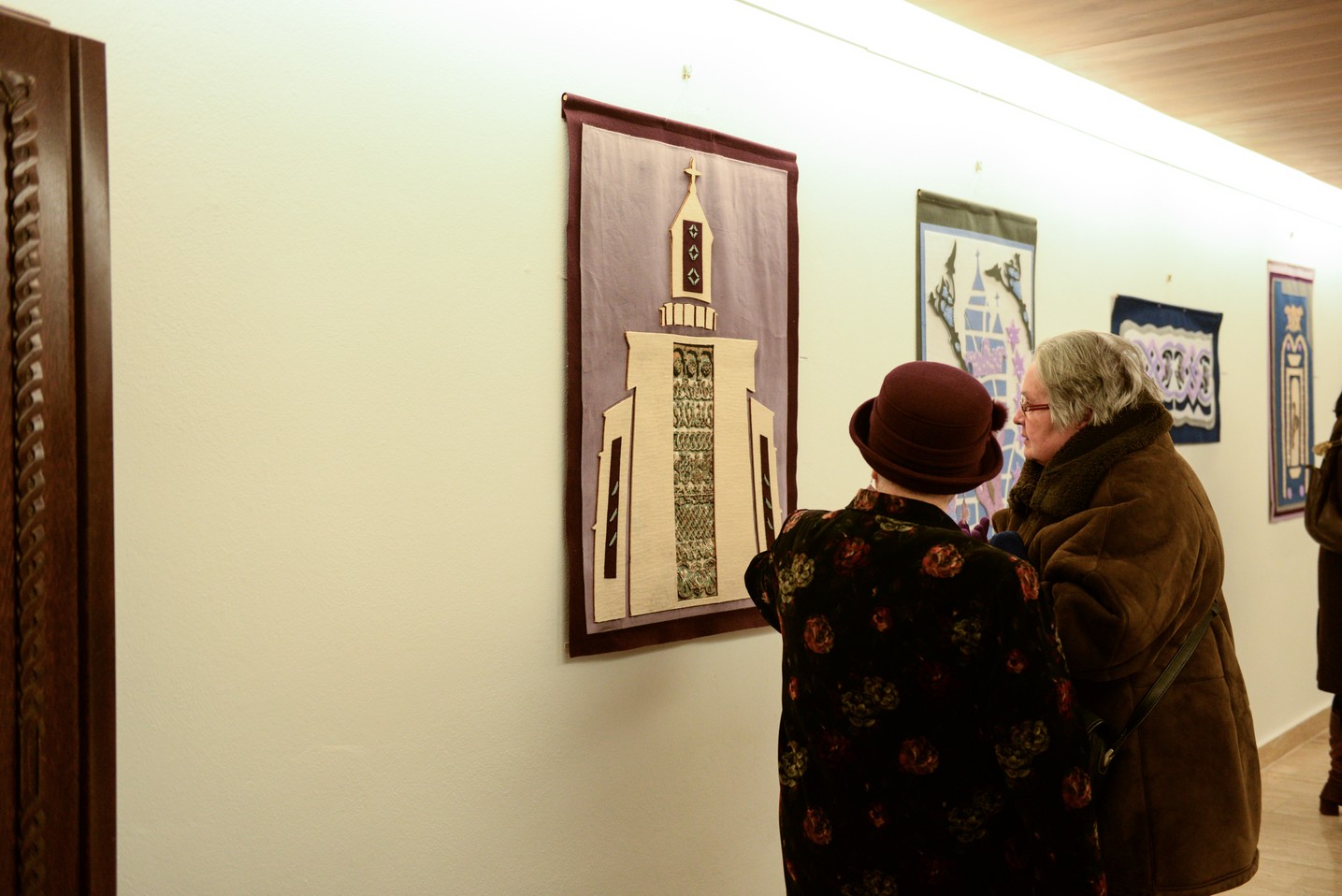 Expoziție de artă textilă la Muzeul Mitropolitan din Iași: „Interferențe” Expoziție de artă textilă la Muzeul Mitropolitan din Iași: „Interferențe”