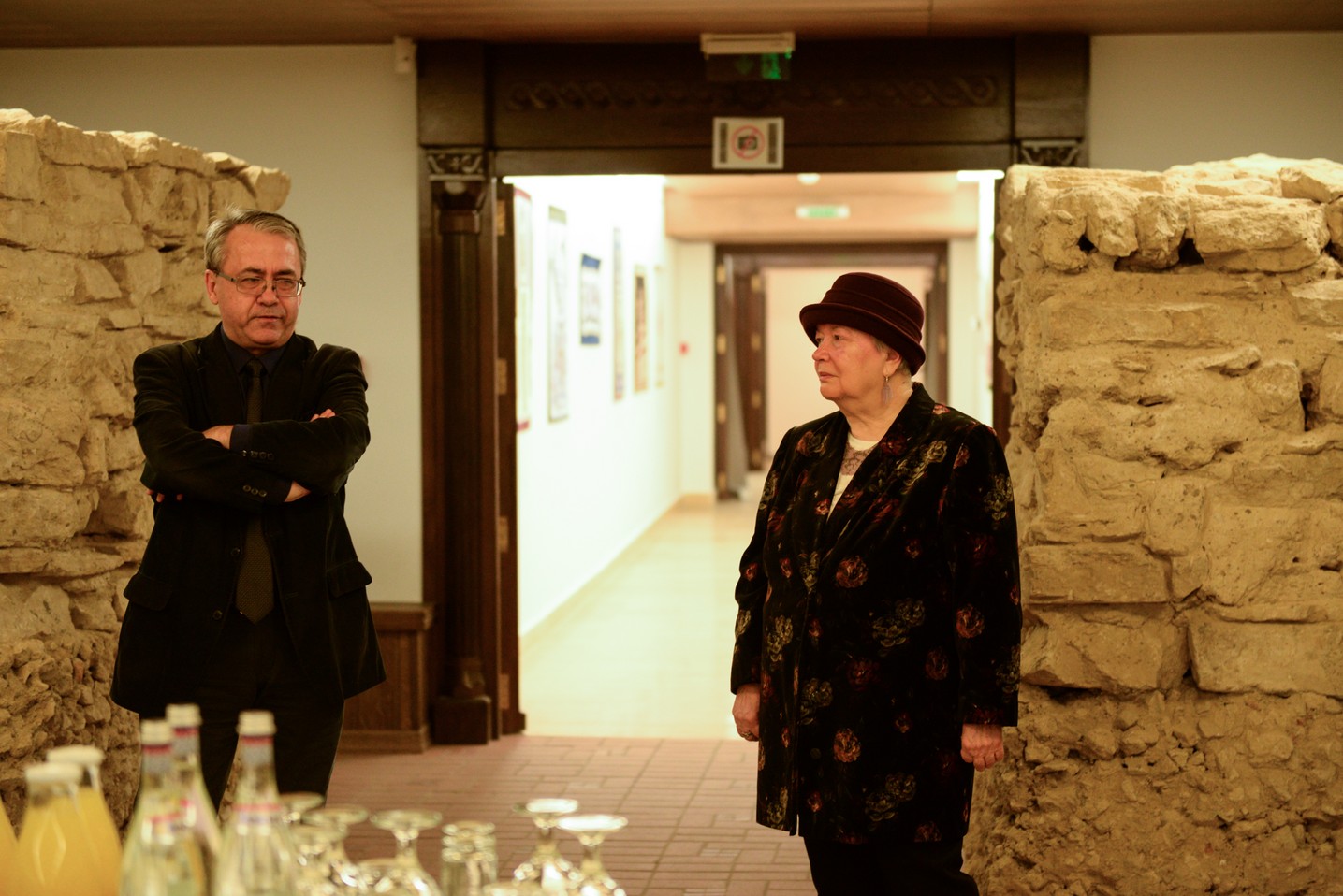 Expoziție de artă textilă la Muzeul Mitropolitan din Iași: „Interferențe” Expoziție de artă textilă la Muzeul Mitropolitan din Iași: „Interferențe”