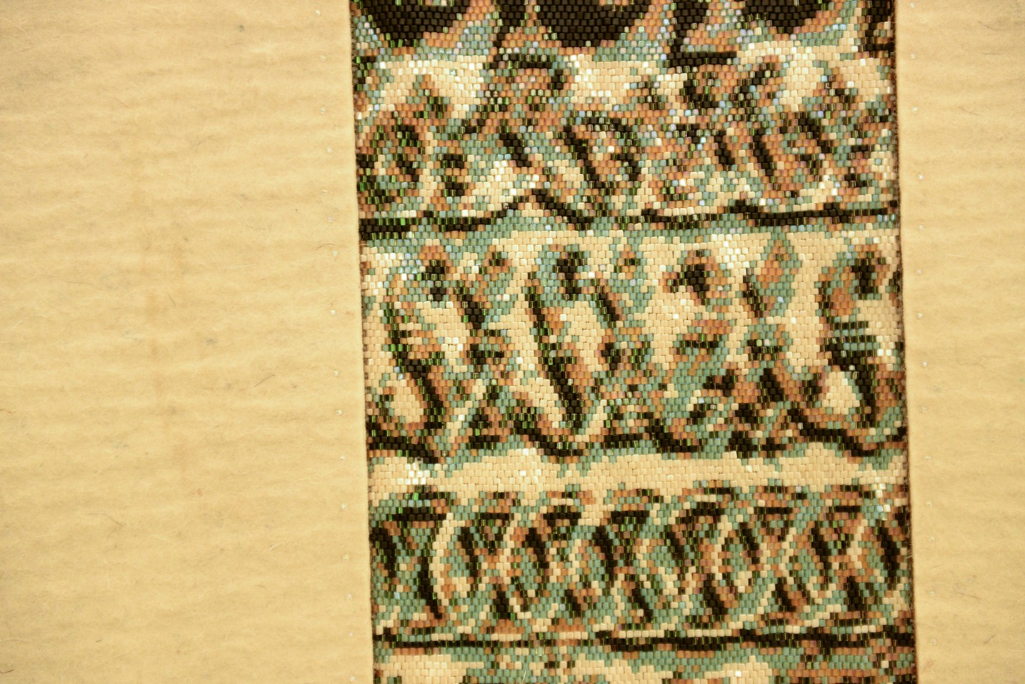 Expoziție de artă textilă la Muzeul Mitropolitan din Iași: „Interferențe” Expoziție de artă textilă la Muzeul Mitropolitan din Iași: „Interferențe”