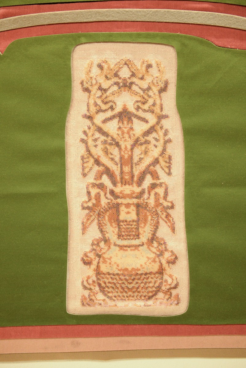 Expoziție de artă textilă la Muzeul Mitropolitan din Iași: „Interferențe” Expoziție de artă textilă la Muzeul Mitropolitan din Iași: „Interferențe”