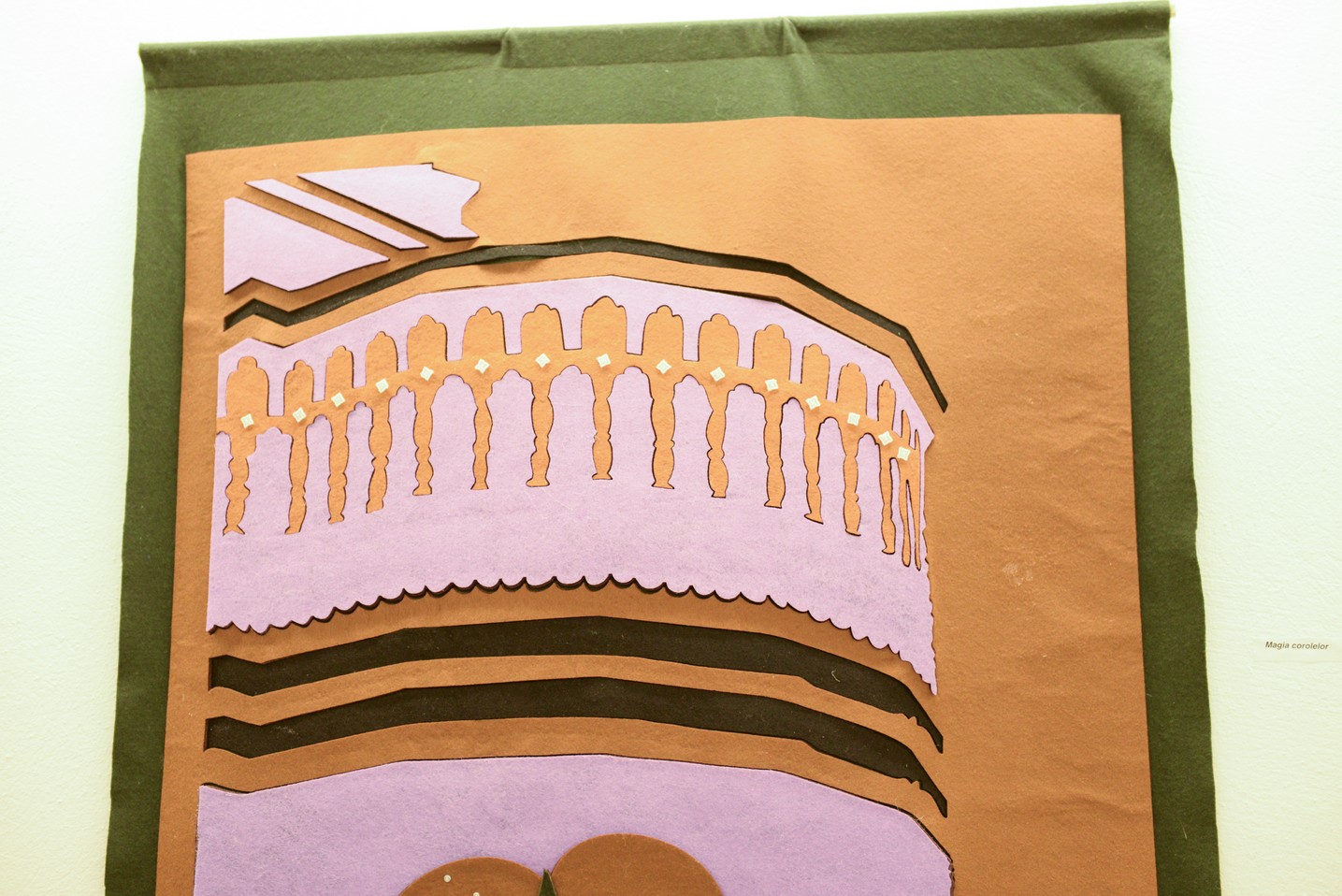 Expoziție de artă textilă la Muzeul Mitropolitan din Iași: „Interferențe” Expoziție de artă textilă la Muzeul Mitropolitan din Iași: „Interferențe”