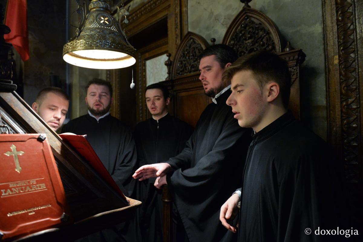 Prima zi a anului la Catedrala Mitropolitană din Iași: „Toate legămintele din Vechiul Testament erau aşteptări ale lui Dumnezeu ca omul să se întoarcă spre sine, spre Dumnezeu”