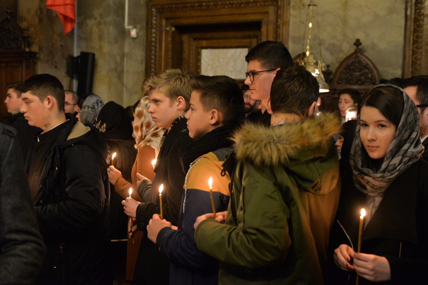 Sfinții Trei Ierarhi i-au reunit în rugăciune pe studenții teologi și pe seminariștii ieșeni