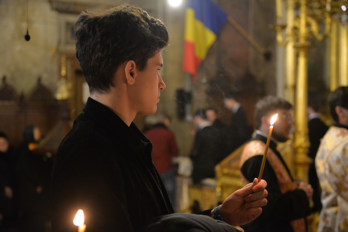 Sfinții Trei Ierarhi i-au reunit în rugăciune pe studenții teologi și pe seminariștii ieșeni