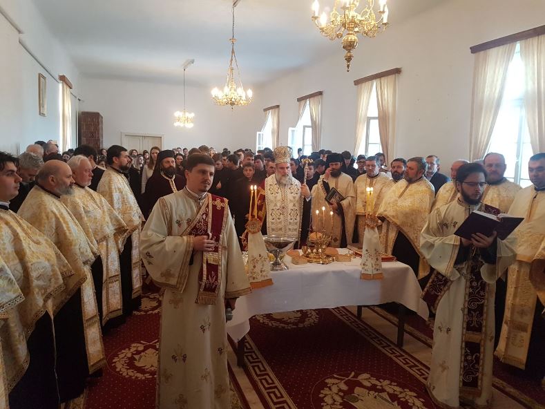 Centru de informare la Liceul Teologic „Episcop Melchisedec“