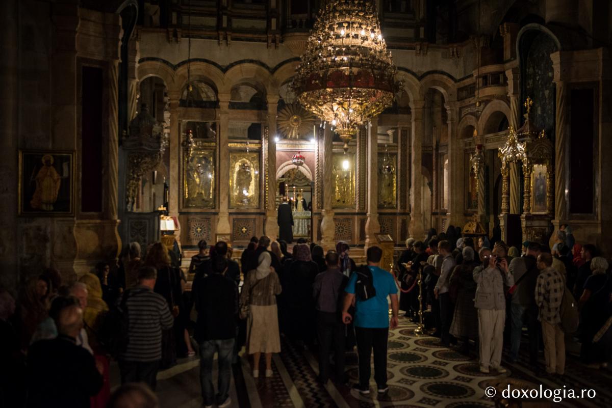„La Sfânta Liturghie, Hristos se jertfește pentru noi, iar la Utrenie noi ne jertfim pentru El”