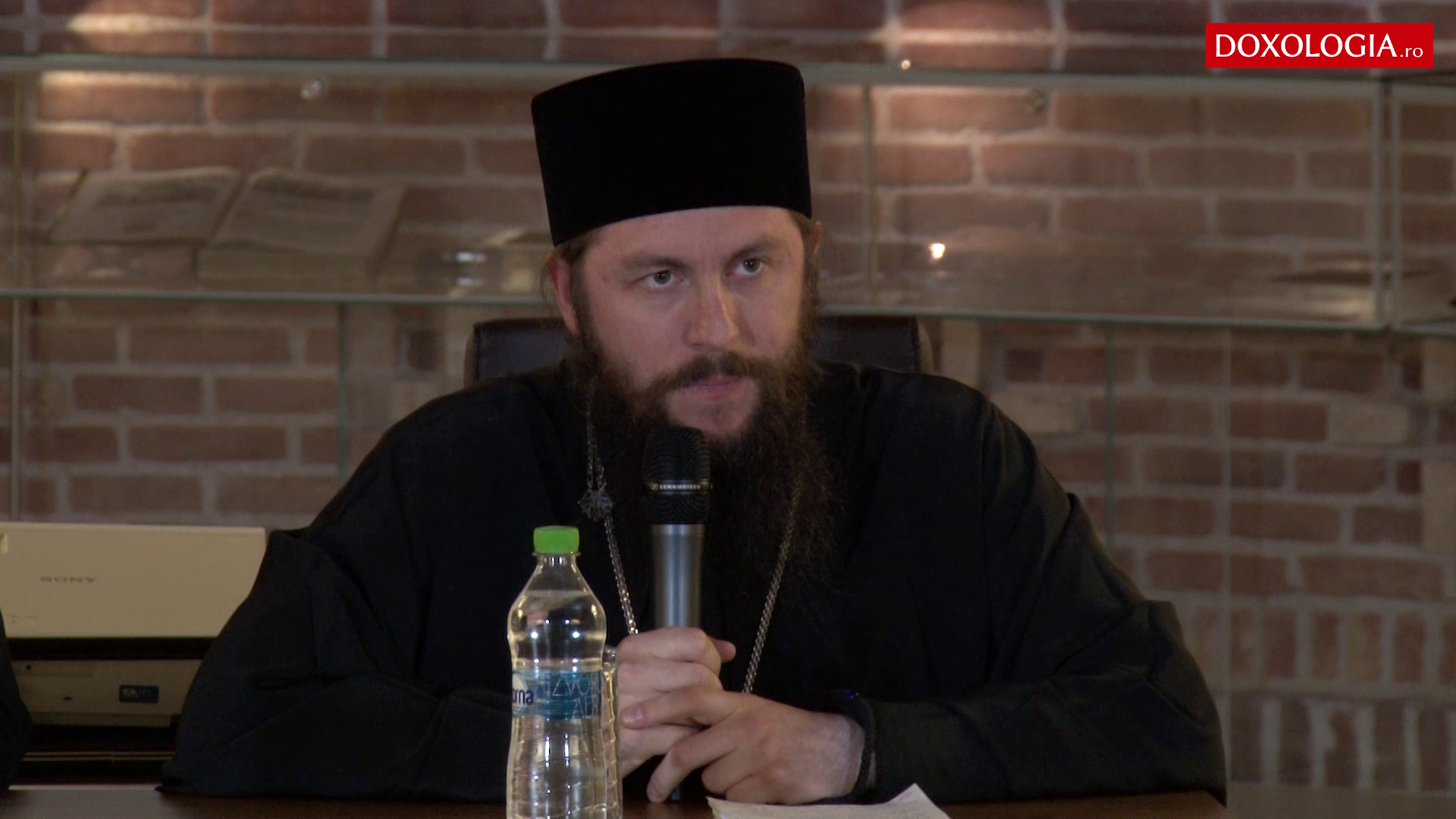 (Video) Nădejdea în Dumnezeu și încrederea în oameni – PS Damaschin Dorneanul