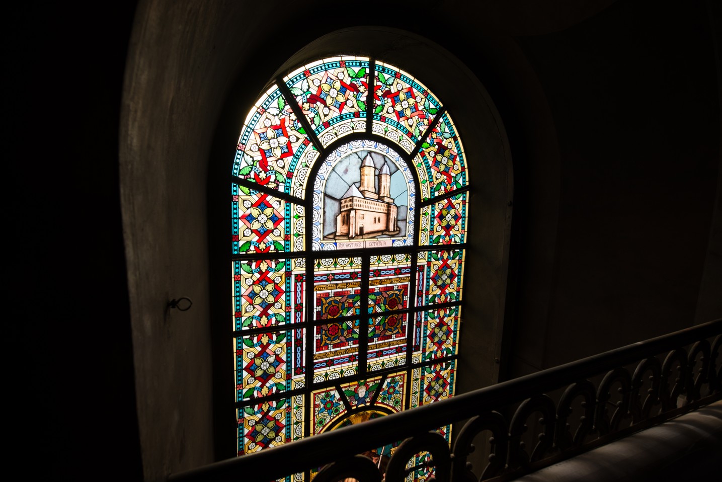 Sfinţirea cea mare a apei la Catedrala Mitropolitană din Iaşi: „Curățește-te, omule, de tot ceea ce ai adunat ca întinăciune și păcat!”