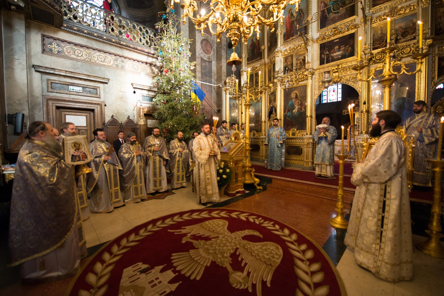 Sfinţirea cea mare a apei la Catedrala Mitropolitană din Iaşi: „Curățește-te, omule, de tot ceea ce ai adunat ca întinăciune și păcat!”