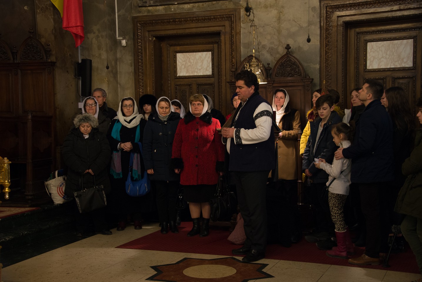 Sfinţirea cea mare a apei la Catedrala Mitropolitană din Iaşi: „Curățește-te, omule, de tot ceea ce ai adunat ca întinăciune și păcat!”