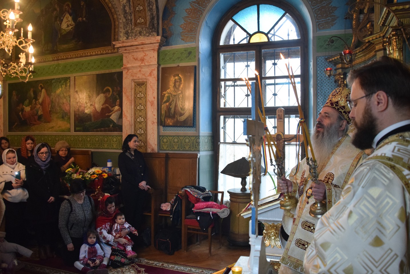 Liturghie săvârșită de IPS Mitropolit Teofan la Secția Pașcanu de la Spitalul Clinic de Pneumoftiziologie din Iaşi